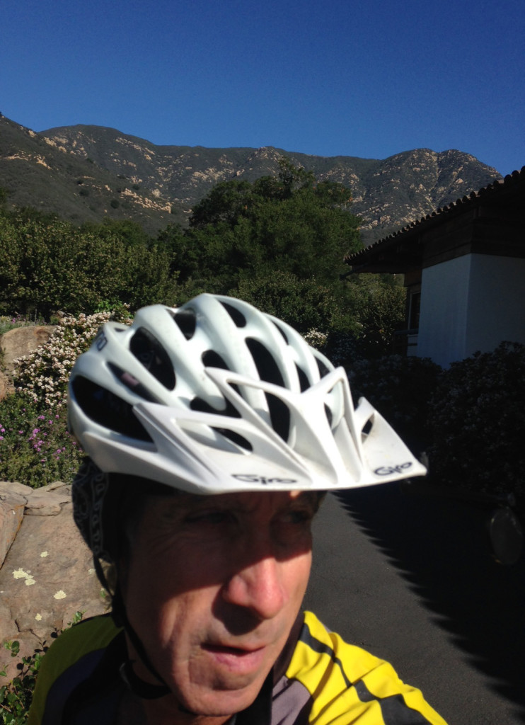 Vedanta Temple rest stop. What's that I hear? 10:45am choir singing!